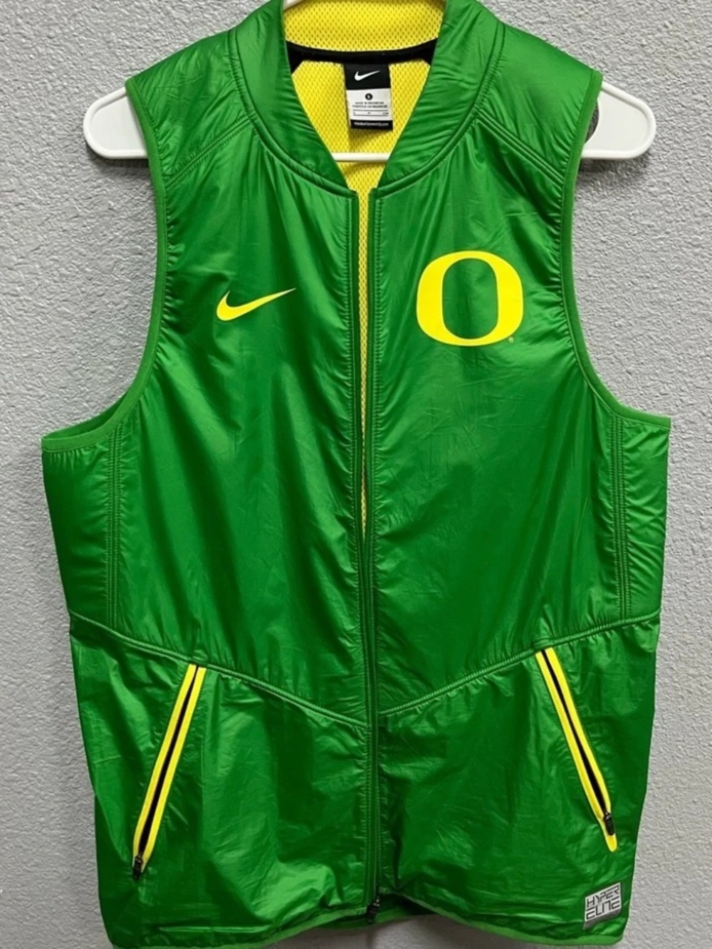 Nike Small Green Oregon Ducks Vest